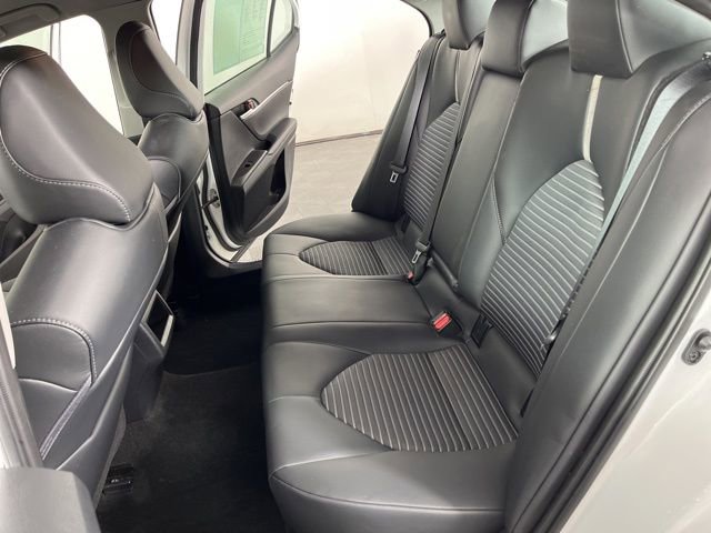Used 2023 Toyota Camry SE image 44
