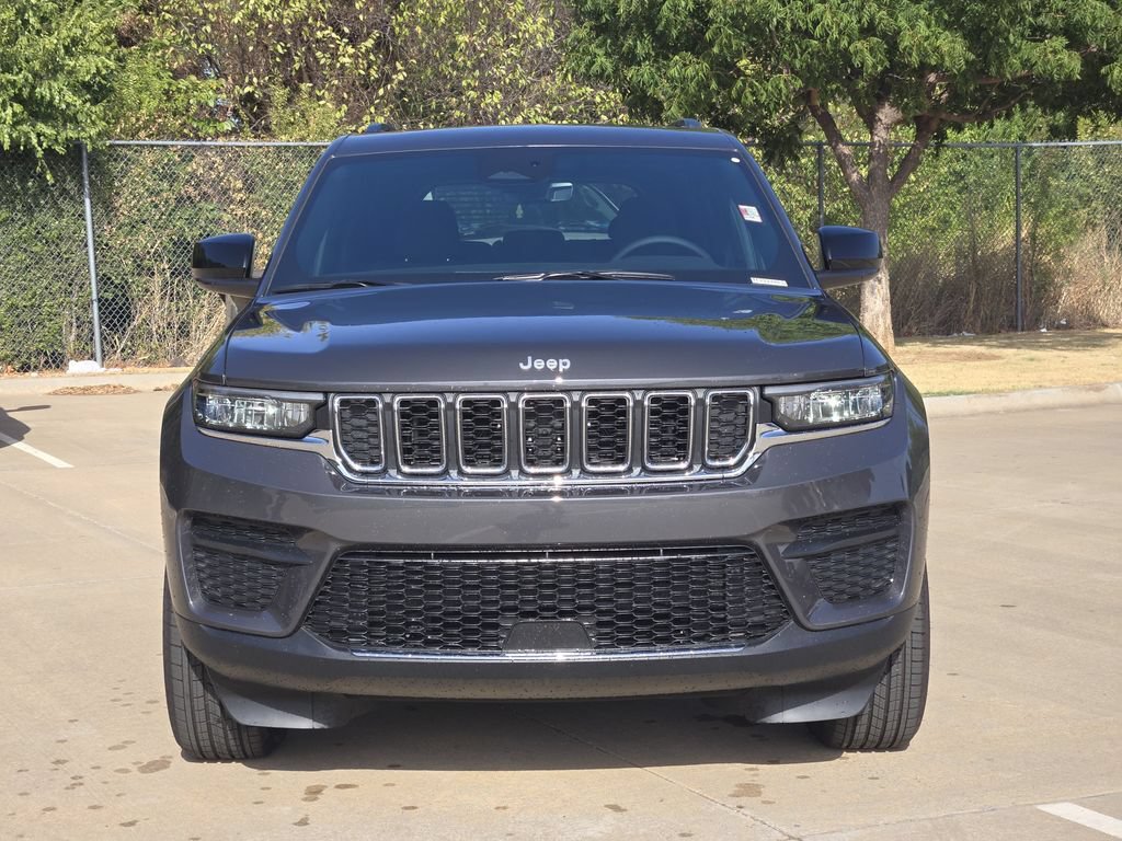 New 2026 Jeep Grand Cherokee Laredo X AWD/4WD image 2