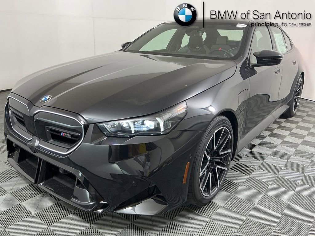 New 2026 BMW M5 w/ Executive Package image 1
