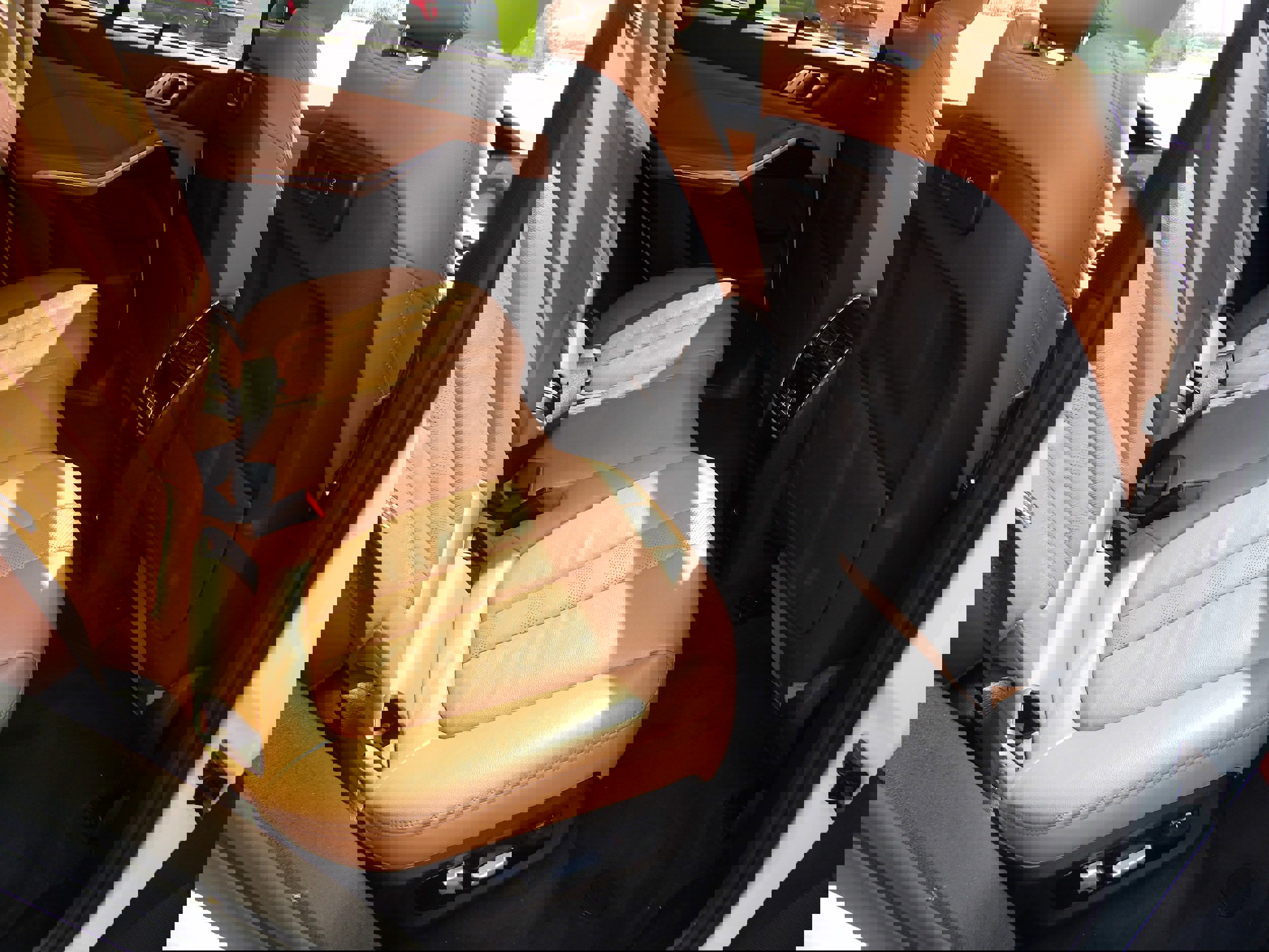 Used 2019 BMW X5 xDrive40i w/ M Sport Package image 10