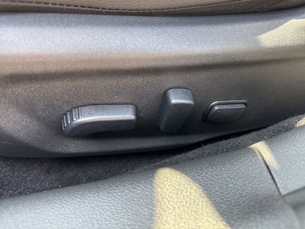 Used 2024 Nissan Sentra SR w/ SR Premium Package image 19