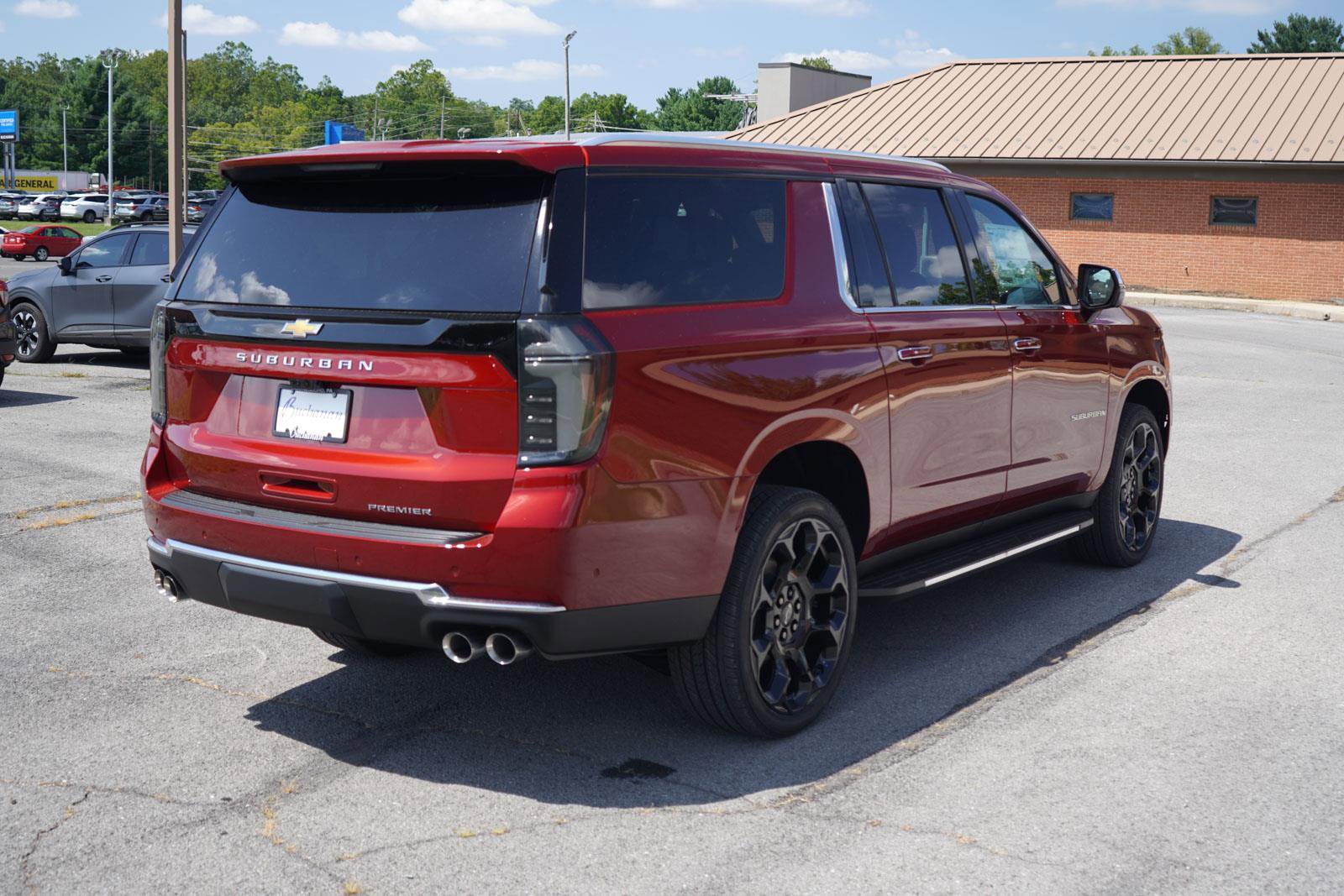 New 2025 Chevrolet Suburban Premier image 3
