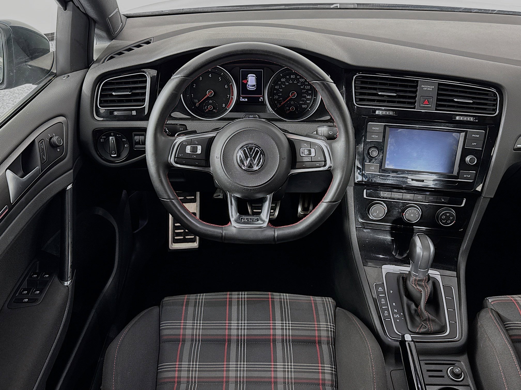 Used 2018 Volkswagen GTI S image 21