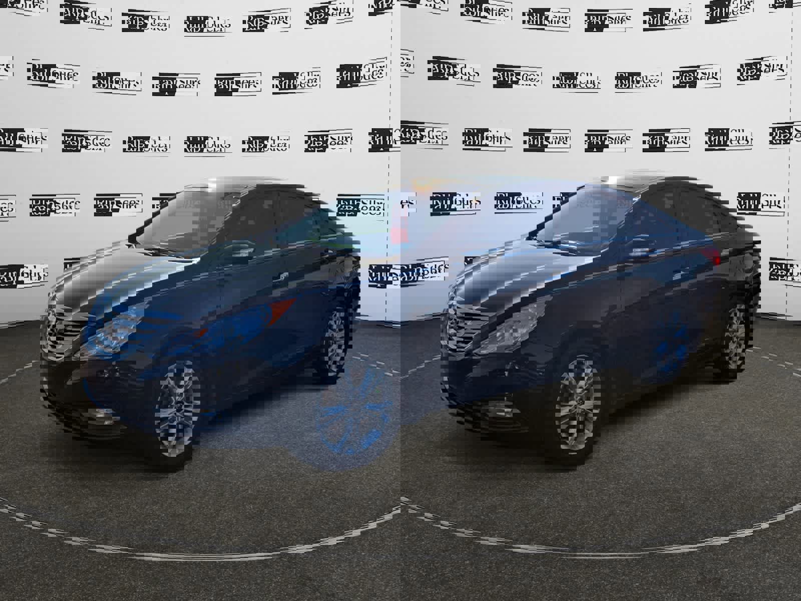 Used 2013 Hyundai Sonata Limited w/ Premium Pkg image 2