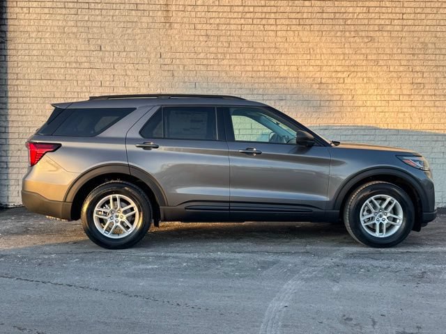 New 2026 Ford Explorer Active AWD/4WD image 7