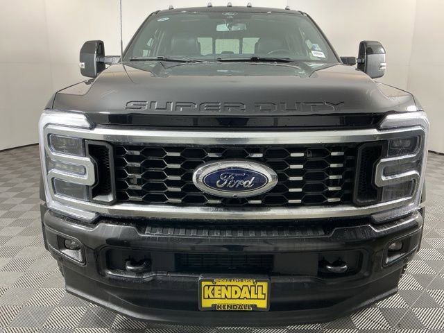 Certified 2025 Ford F450 Platinum w/ FX4 Off-Road Package image 2