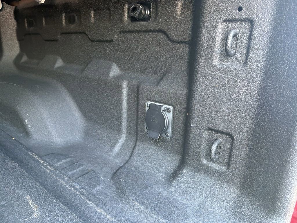 Used 2024 Chevrolet Colorado ZR2 w/ LPO, Flex Utility Package image 22