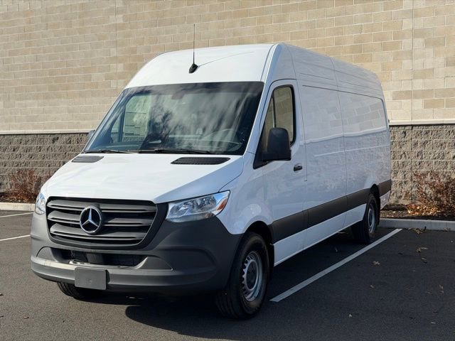 New 2025 Mercedes-Benz Sprinter 2500 image 1