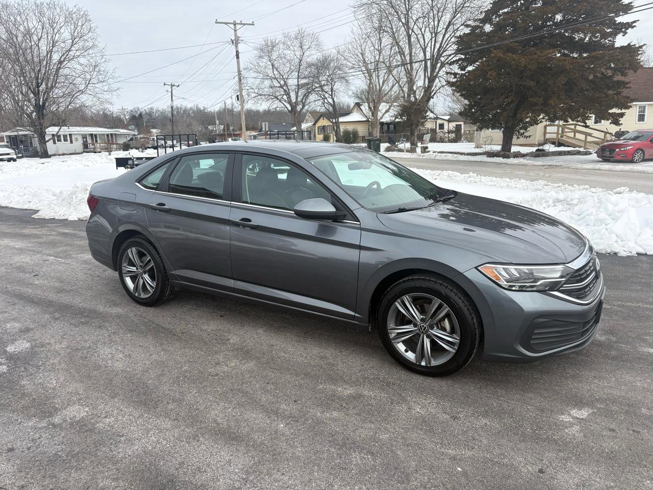 Used 2024 Volkswagen Jetta SE FWD image 28