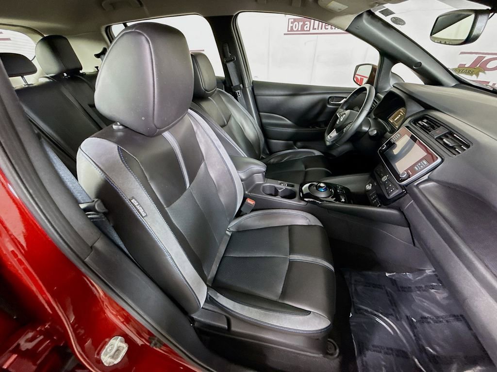 Used 2022 Nissan Leaf SL Plus image 31