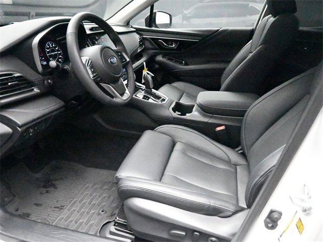 Used 2025 Subaru Outback Touring XT w/ Tech Package 3 image 17