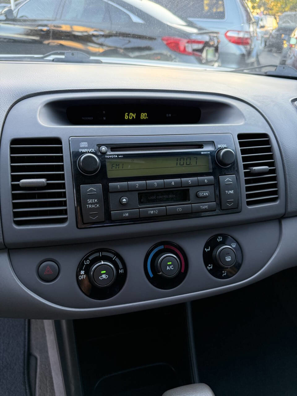 Used 2003 Toyota Camry LE image 26