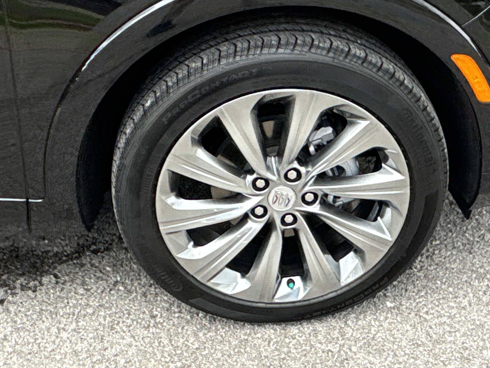 Used 2026 Buick Envista Avenir FWD image 10
