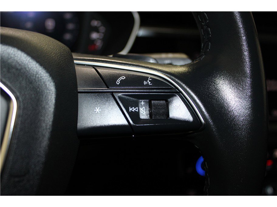 Used 2024 Audi Q3 2.0T Premium image 29