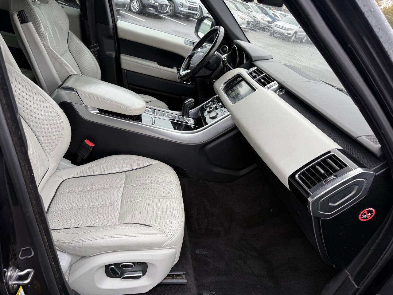 Used 2015 Land Rover Range Rover Sport HSE AWD/4WD image 14