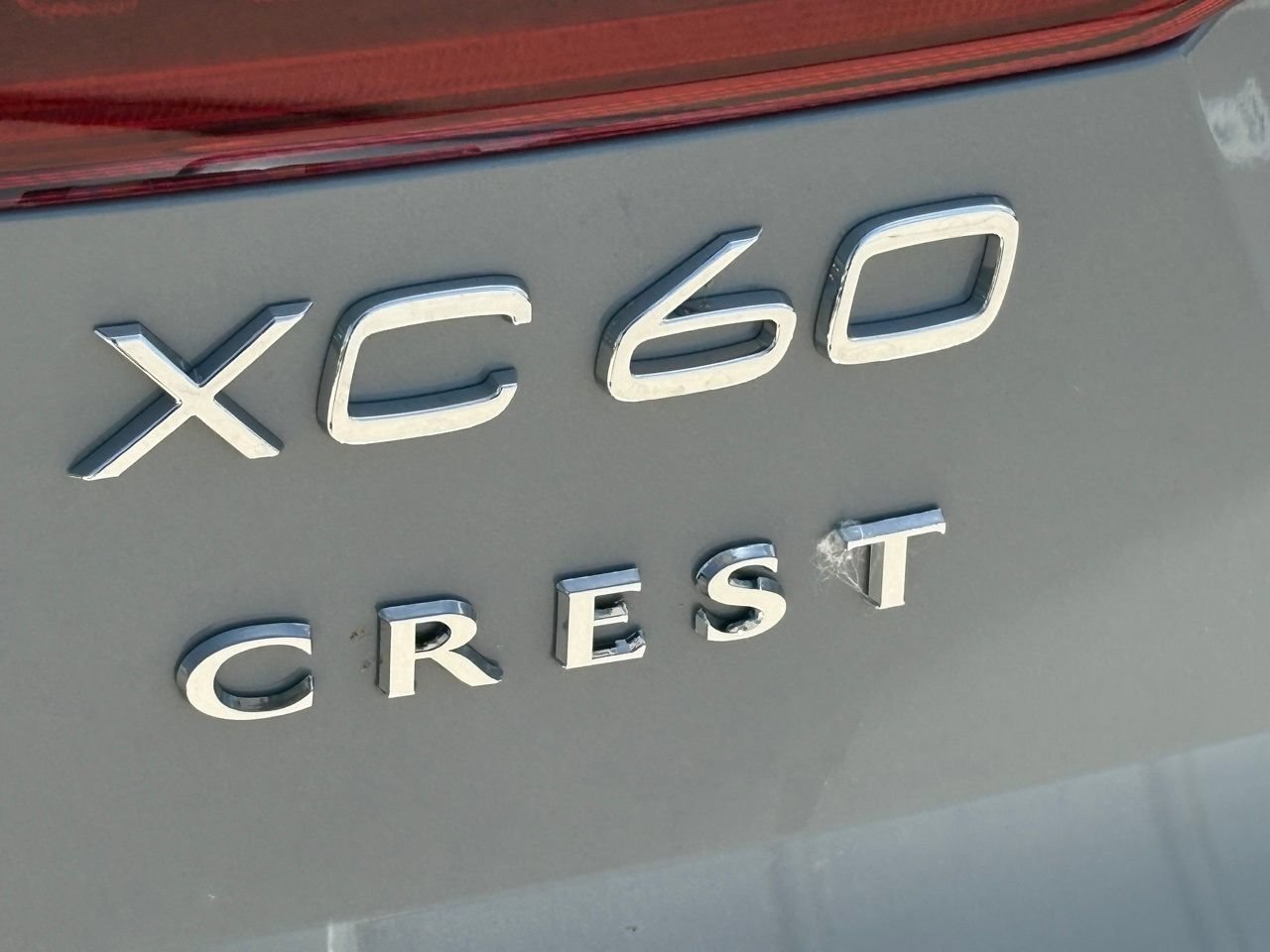 New 2026 Volvo XC60 B5 Plus w/ Protection Package Premier AWD/4WD image 9