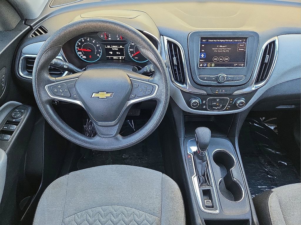 Used 2023 Chevrolet Equinox LS w/ Sport Edition image 17