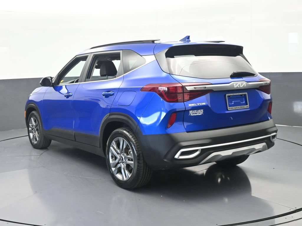 Used 2023 Kia Seltos S FWD image 4