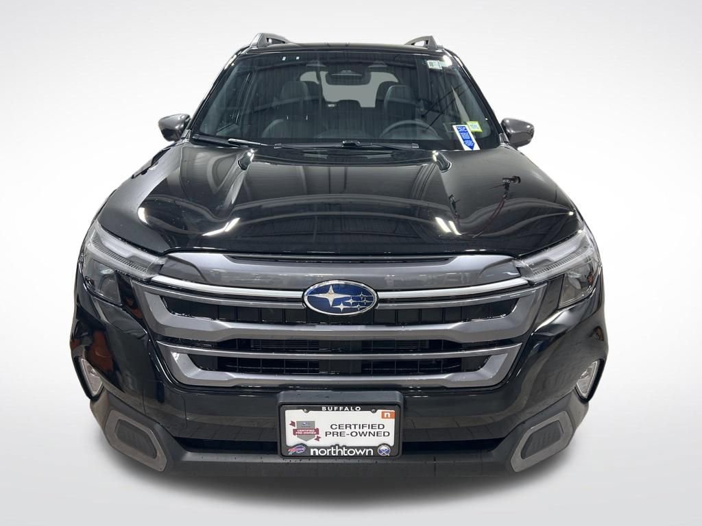 Certified 2025 Subaru Forester Limited image 19