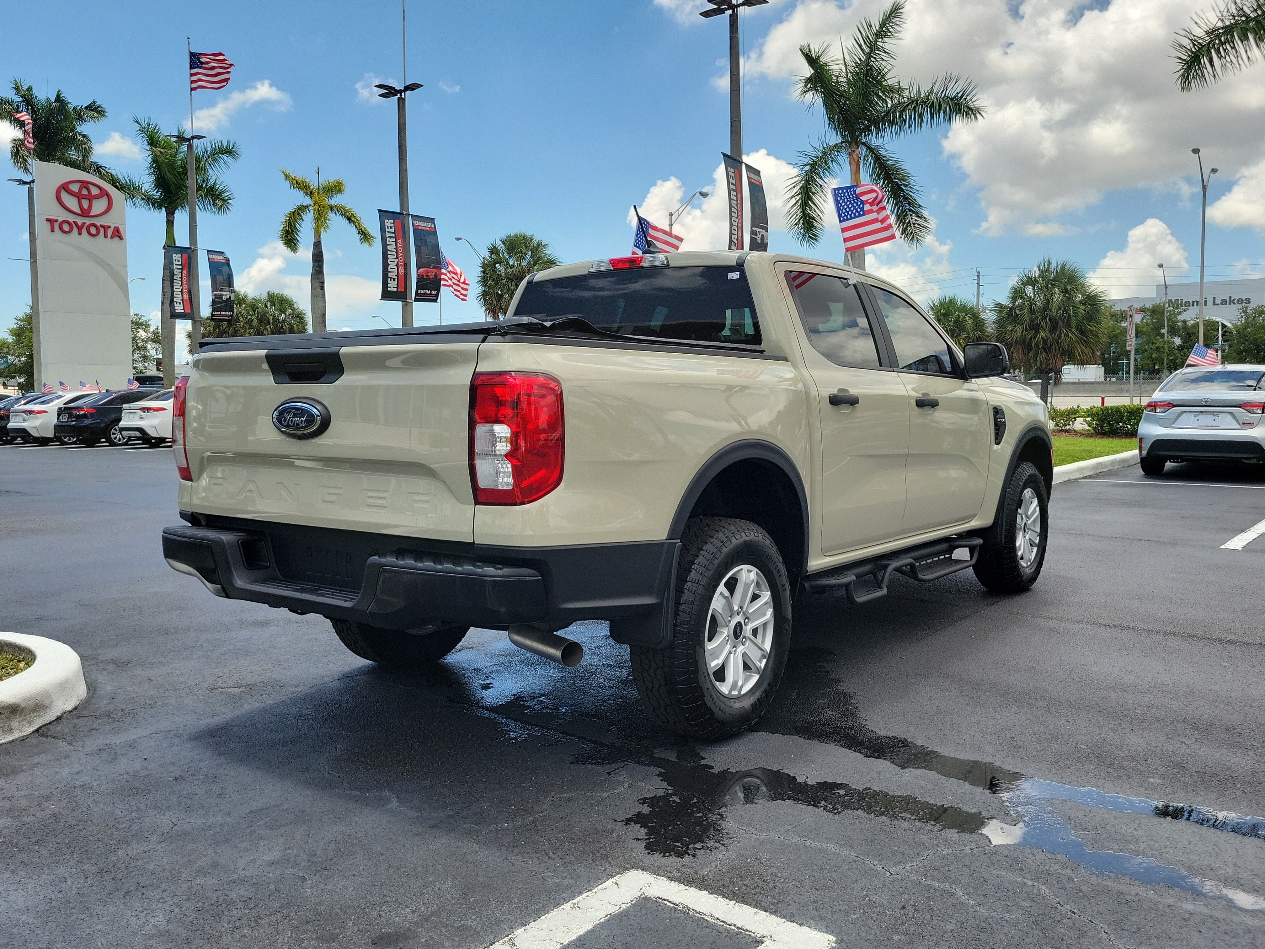 Used 2025 Ford Ranger XL RWD image 12