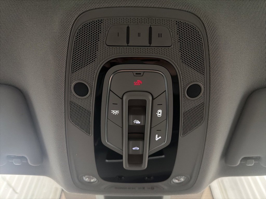 Used 2018 Audi Q5 Prestige w/ Prestige Package image 15