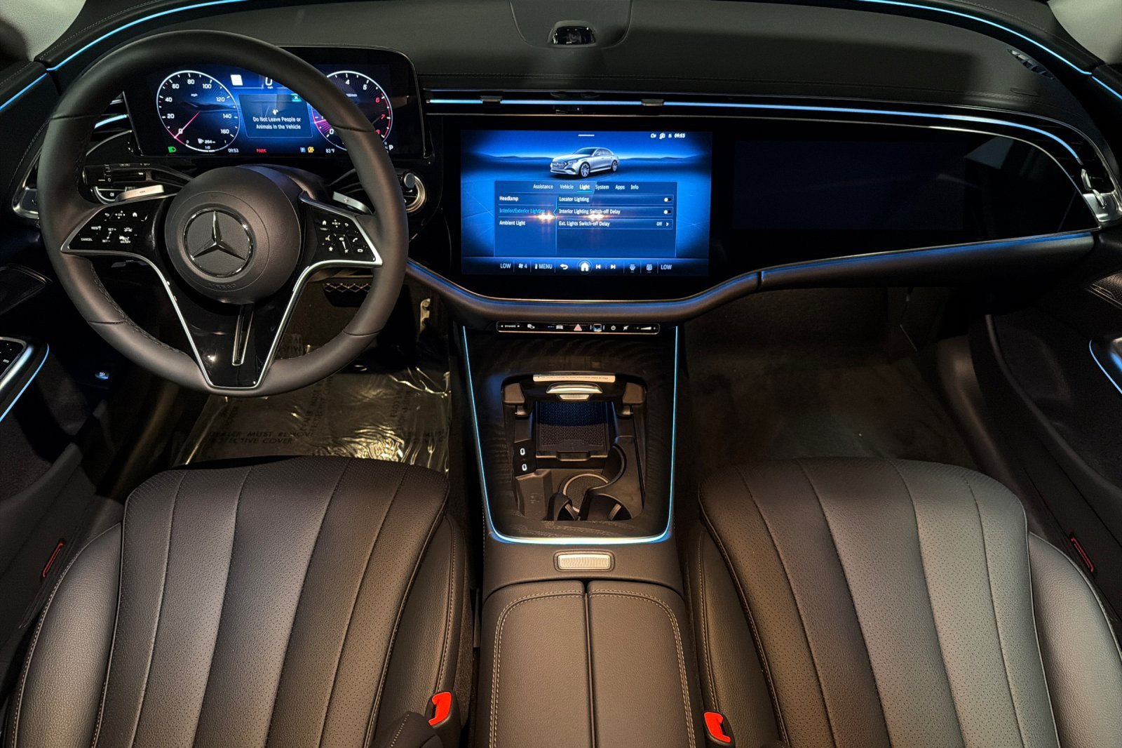 New 2027 Mercedes-Benz E 450 4MATIC Sedan image 12