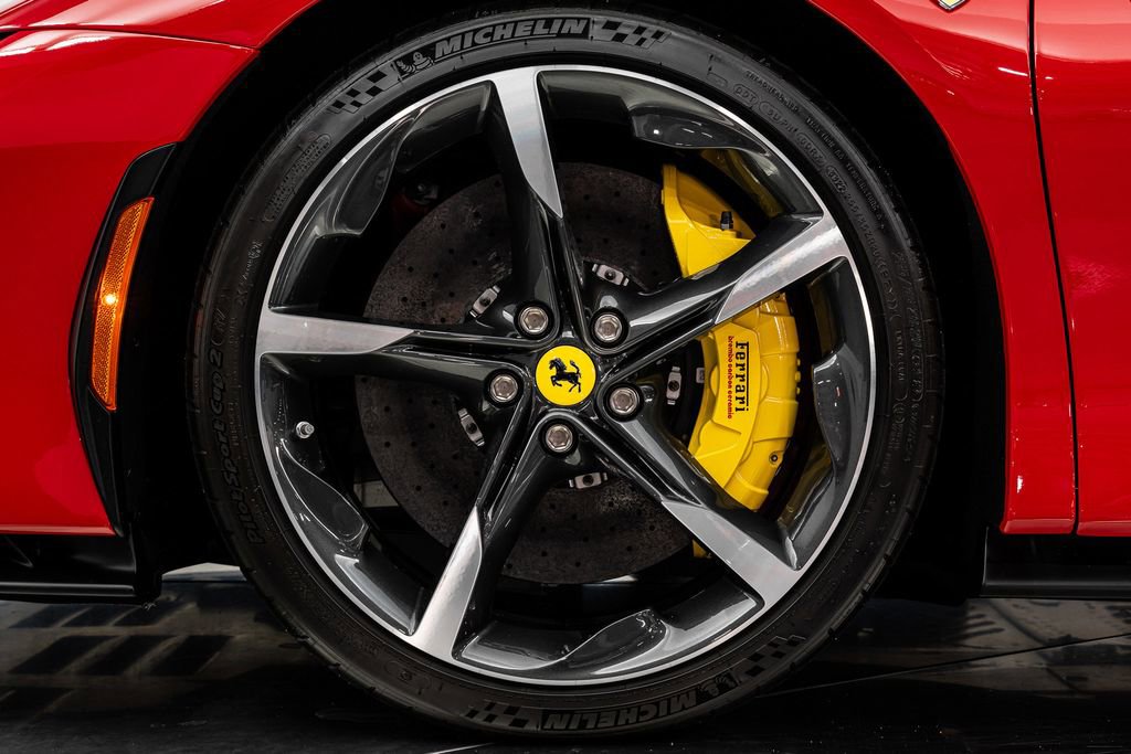 Used 2023 Ferrari SF90 Spider Base image 27