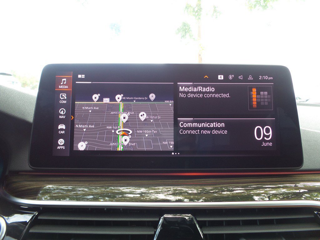 Used 2023 BMW 540i w/ M Sport Package RWD image 48