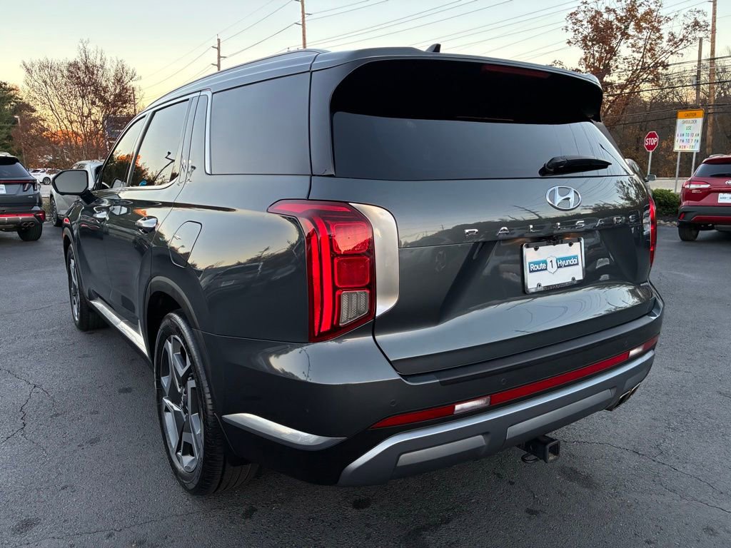 Used 2023 Hyundai Palisade Limited w/ Cargo Package image 5