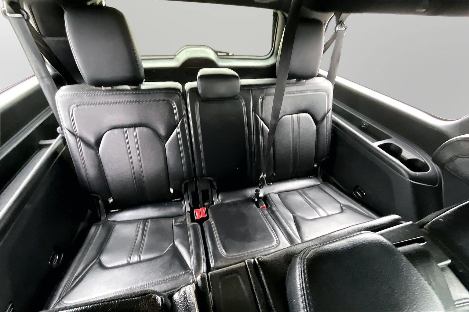 Used 2019 Ford Expedition Max Limited RWD image 19