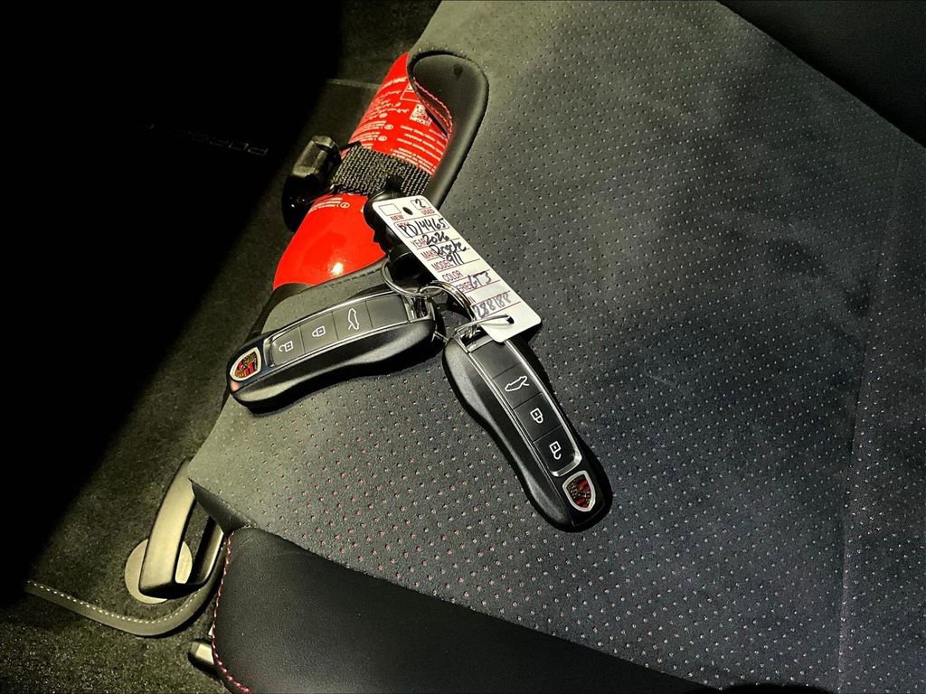 Used 2026 Porsche 911 GT3 image 16