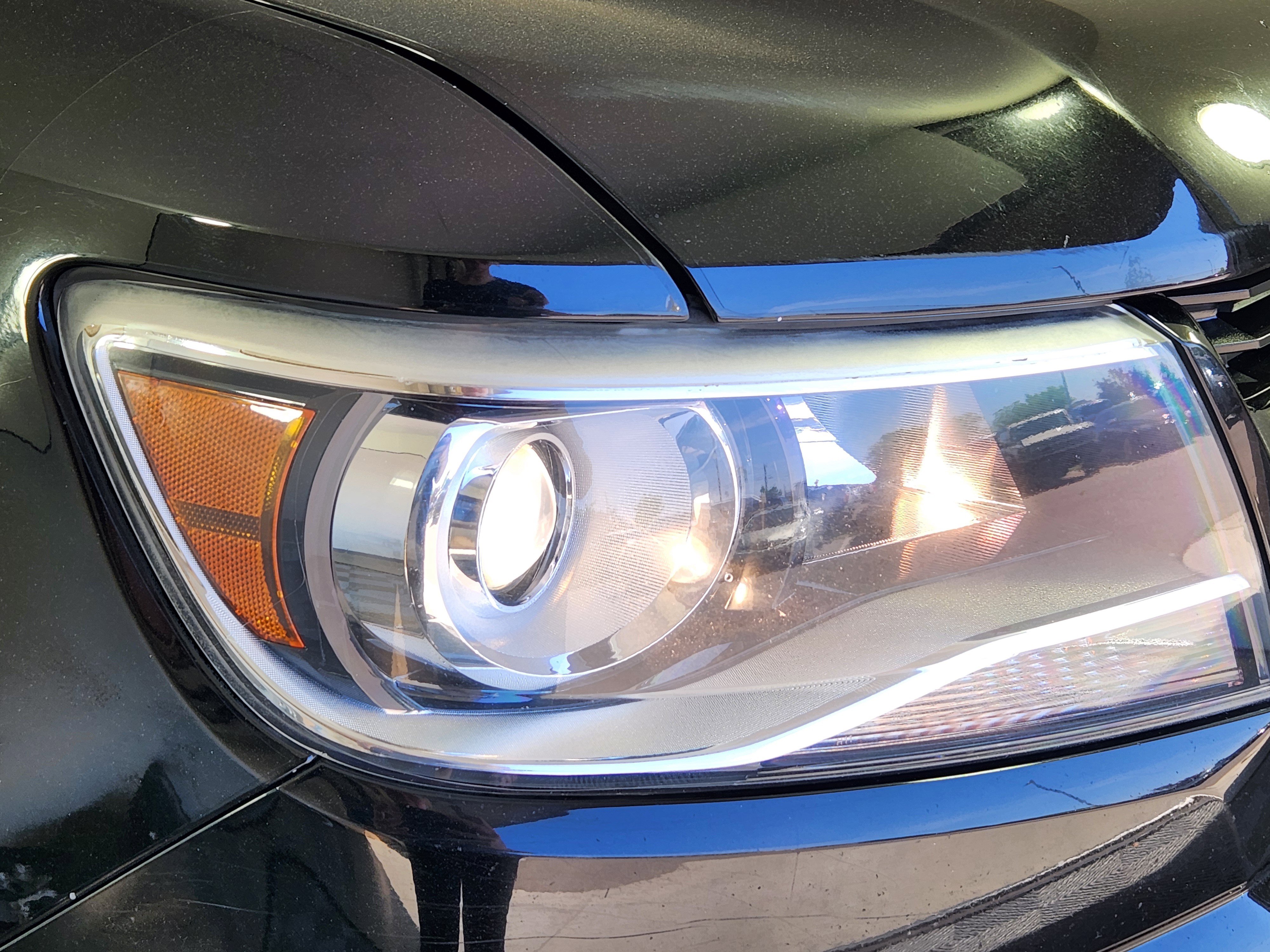 Used 2018 Chevrolet Colorado LT w/ Redline Special Edition AWD/4WD image 10
