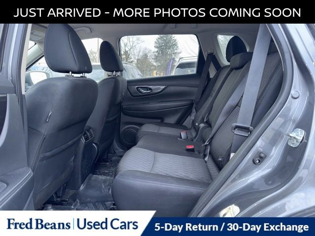 Certified 2018 Nissan Rogue SV image 13