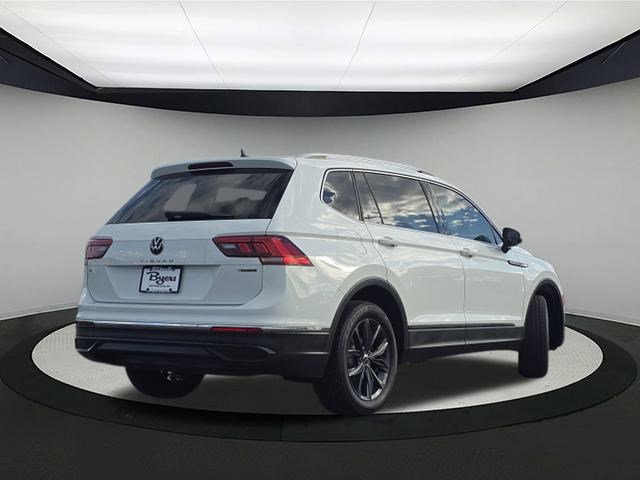 Used 2022 Volkswagen Tiguan SE image 7
