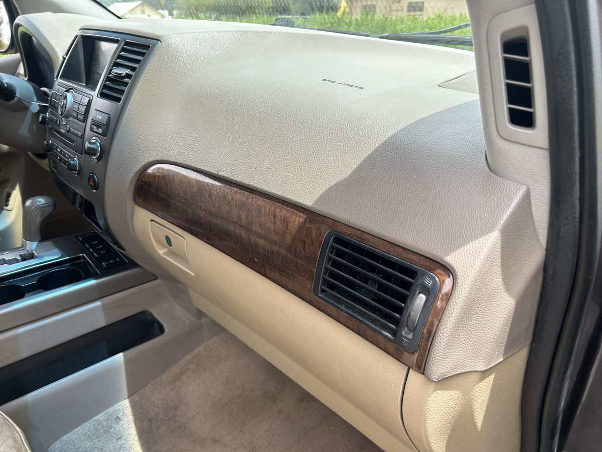 Used 2013 Nissan Armada Platinum image 24