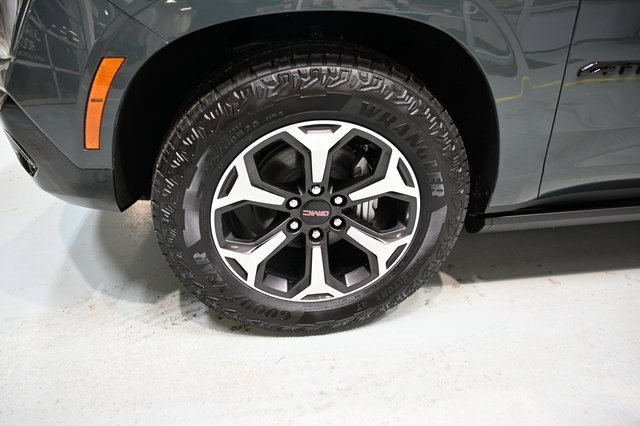 New 2026 GMC Yukon XL AT4 Ultimate w/ LPO, Illumination Package image 39