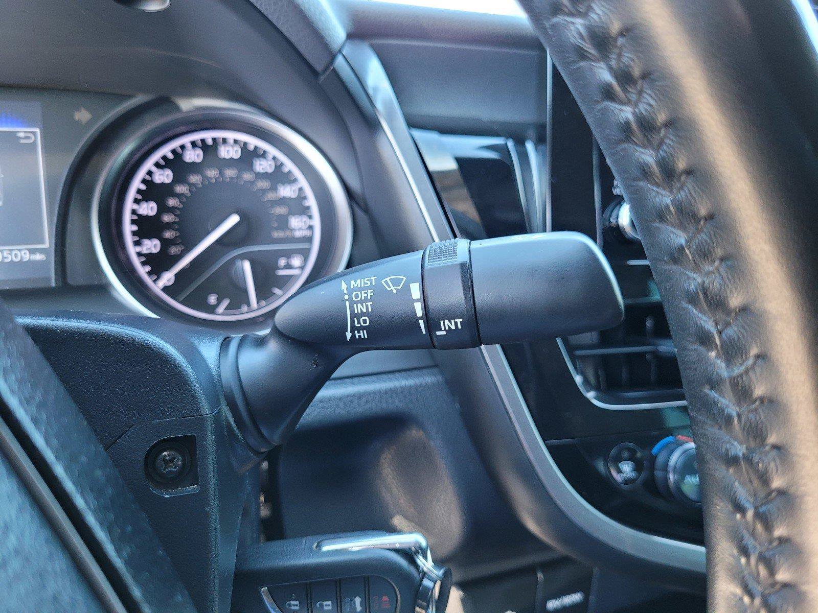 Used 2023 Toyota Camry SE FWD image 30