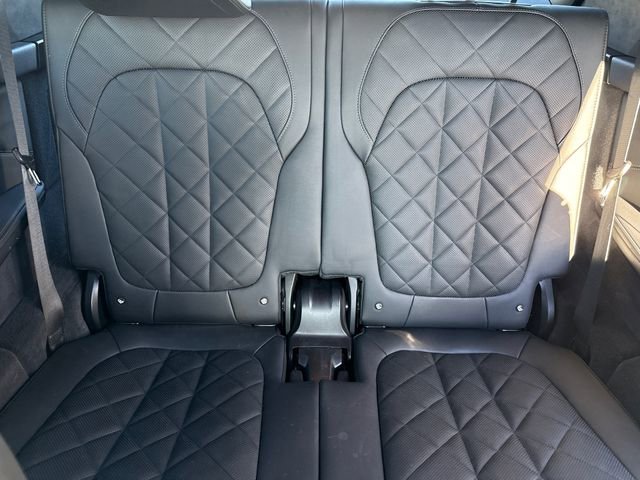 Used 2023 BMW X7 xDrive40i w/ M Sport Package image 19