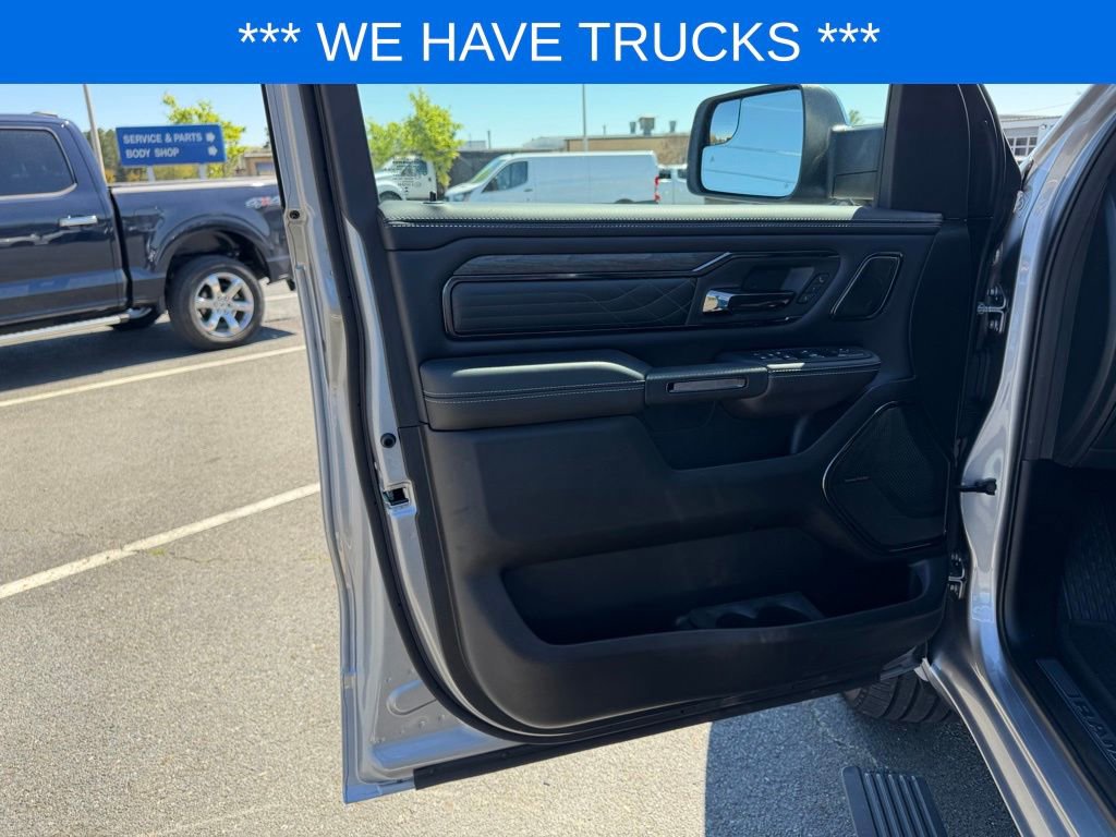 Used 2026 RAM 1500 Limited w/ Body Color Bumper Group AWD/4WD image 13