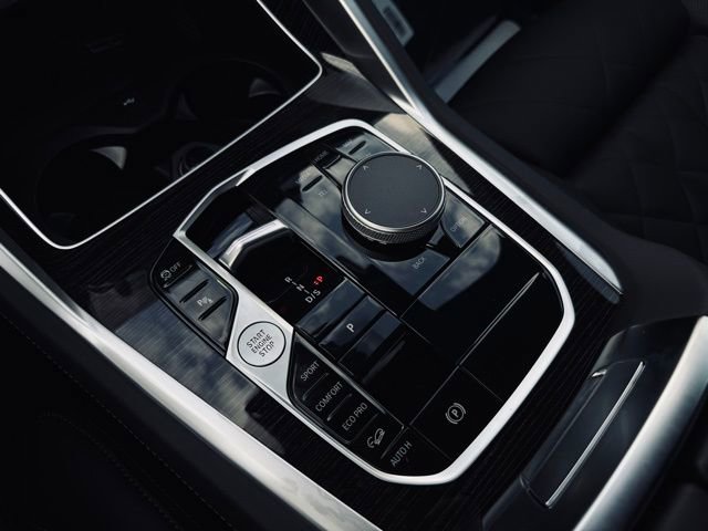 New 2026 BMW X6 M60i image 32