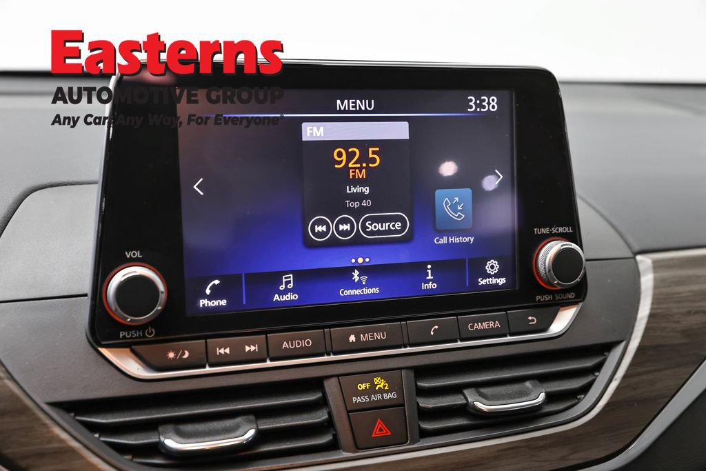 Used 2023 Nissan Altima 2.5 SV AWD/4WD image 19
