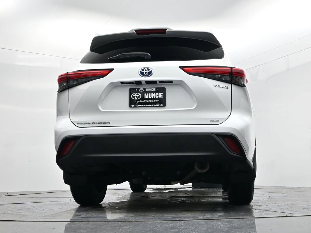 Used 2022 Toyota Highlander XLE image 62