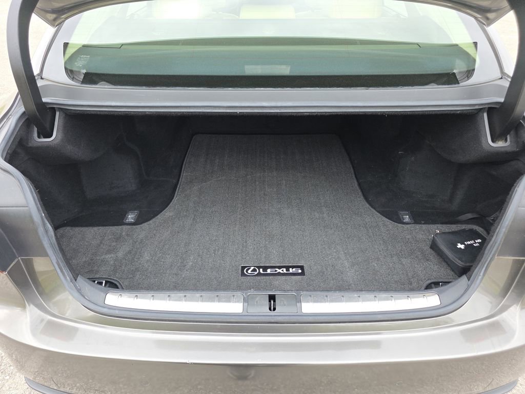 Used 2018 Lexus LS 500 AWD w/ Interior Upgrade Package image 29
