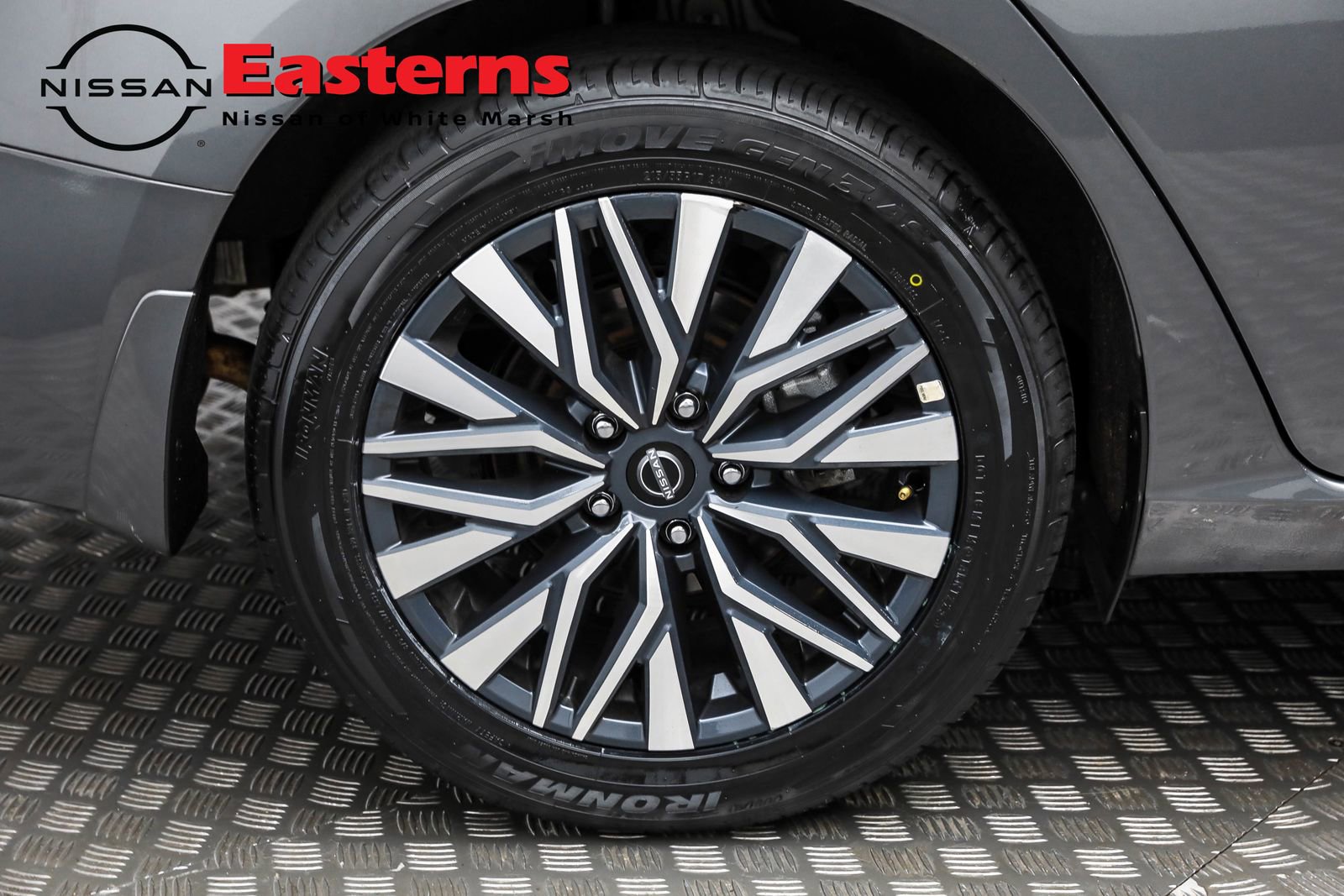 Used 2024 Nissan Altima 2.5 SV w/ SV Premium Package image 55