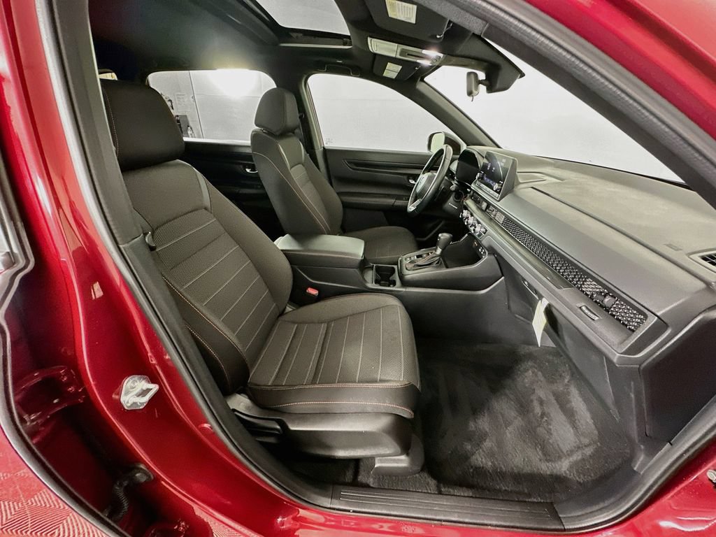 Used 2025 Honda CR-V Sport image 28