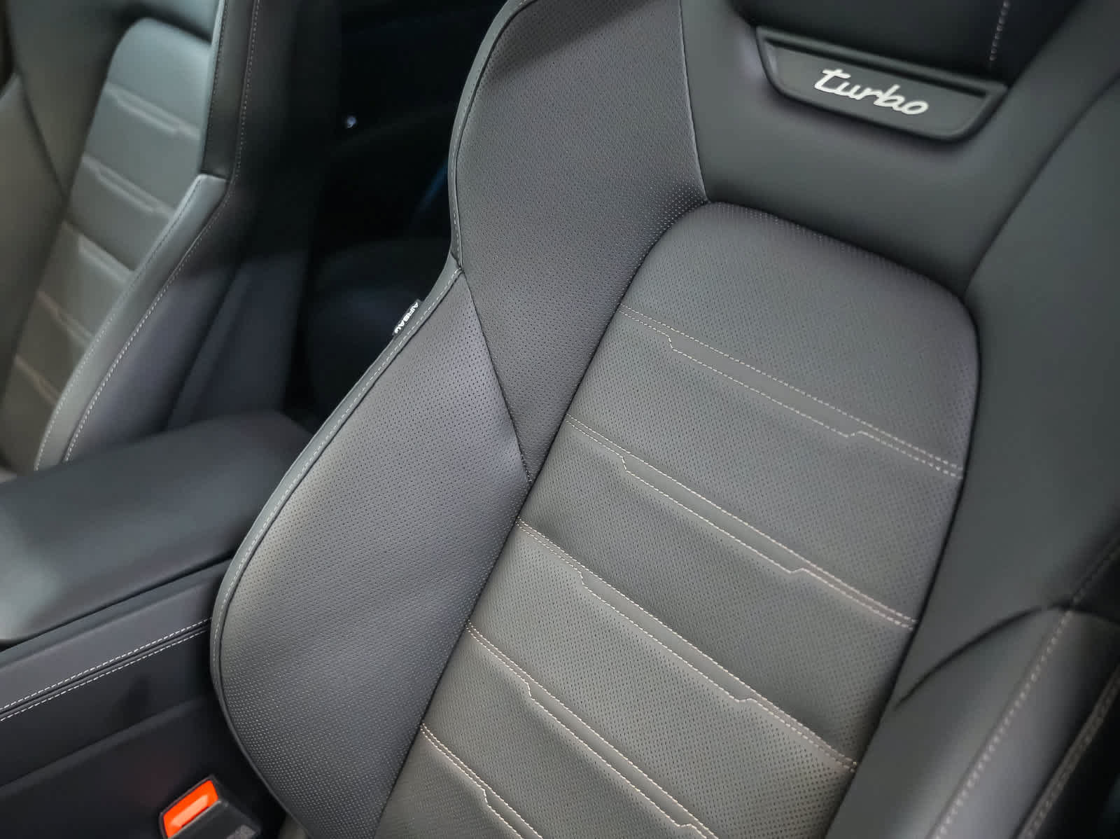 New 2026 Porsche Cayenne Turbo Electric AWD/4WD image 29