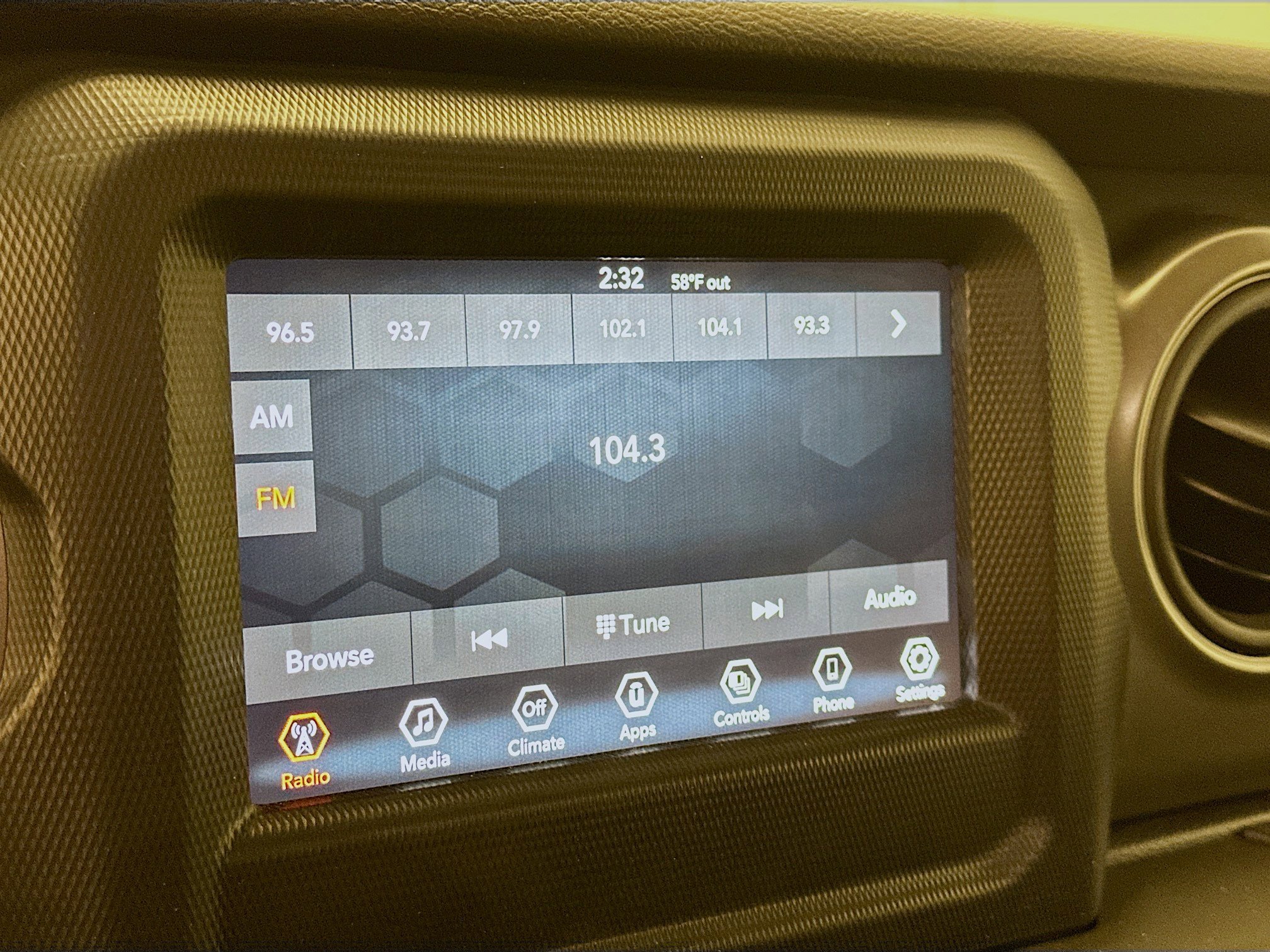 Used 2022 Jeep Wrangler Sport S AWD/4WD image 21