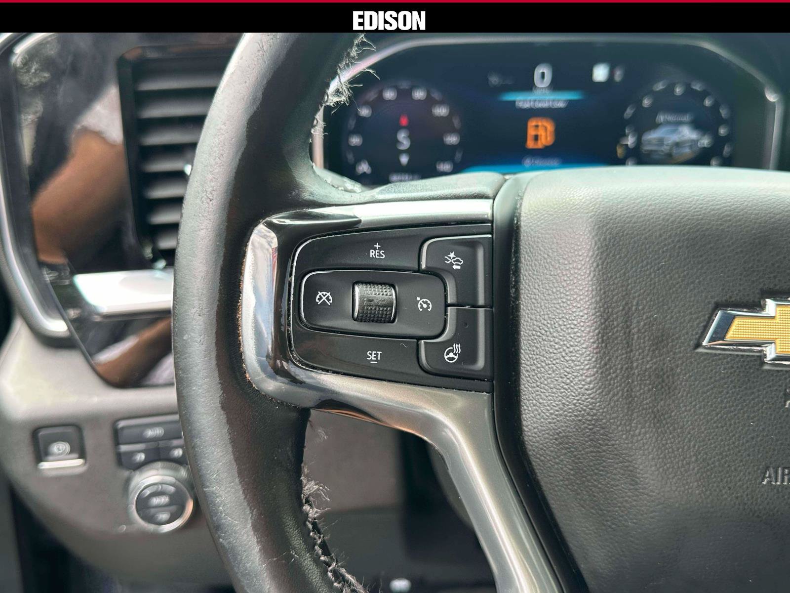 Used 2022 Chevrolet Silverado 1500 LT AWD/4WD image 21