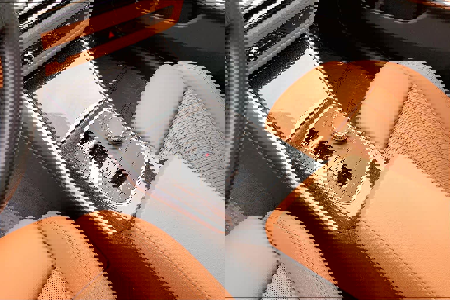 Certified 2023 BMW 330i xDrive Sedan w/ Driving Assistance Package image 16