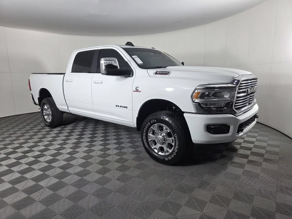 Used 2024 RAM 2500 Laramie w/ Safety Group AWD/4WD image 2